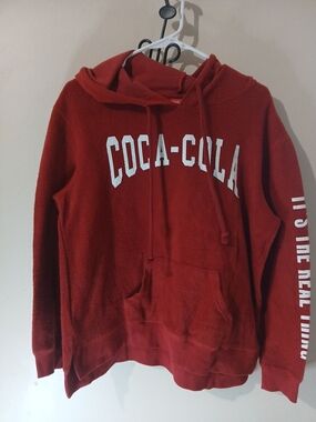 LG Red Coca-Cola Crewneck Sweatshirt Woman Size Large